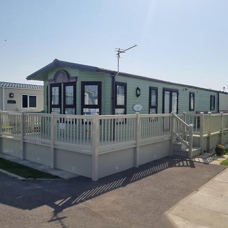 Palm Square 19 3 Bed Deluxe Caravan Чапел-Сент-Леонардс Экстерьер фото