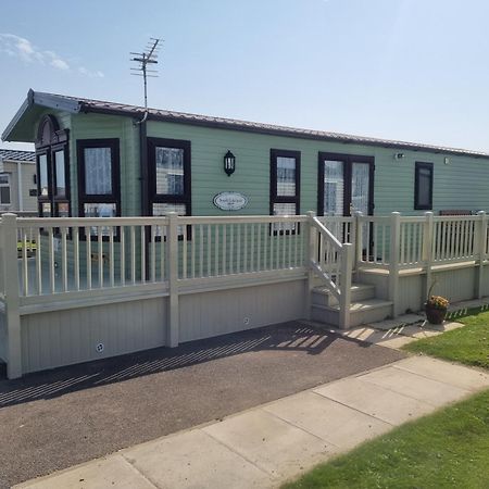 Palm Square 19 3 Bed Deluxe Caravan Чапел-Сент-Леонардс Экстерьер фото