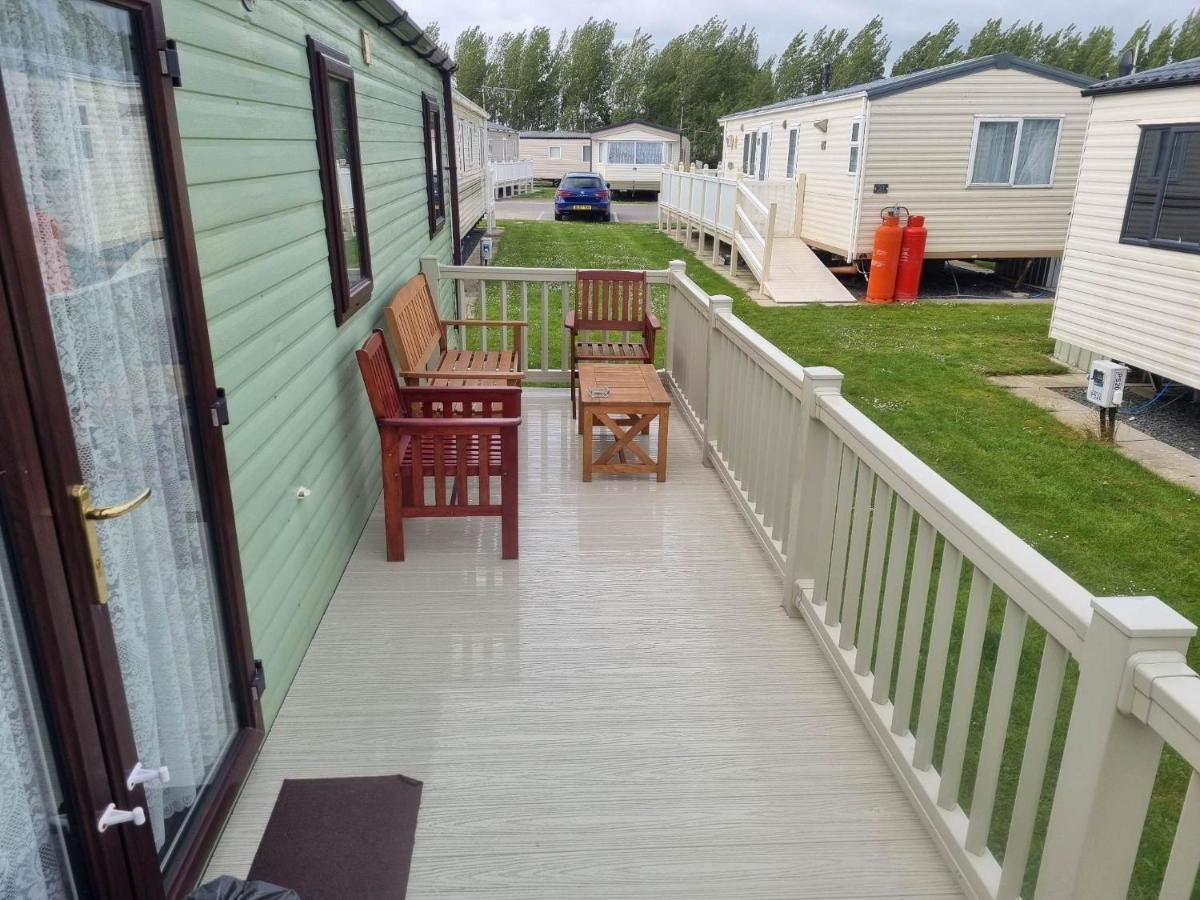 Palm Square 19 3 Bed Deluxe Caravan Чапел-Сент-Леонардс Экстерьер фото